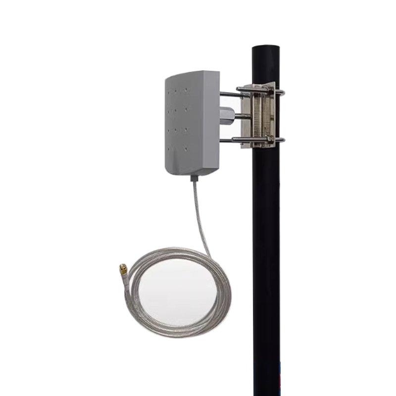 High Gain 15dbi UWB Positioning 6250-6750MHz Directional Antenna with Universal Adjustment Fixture for WiFi Car 5G Applications